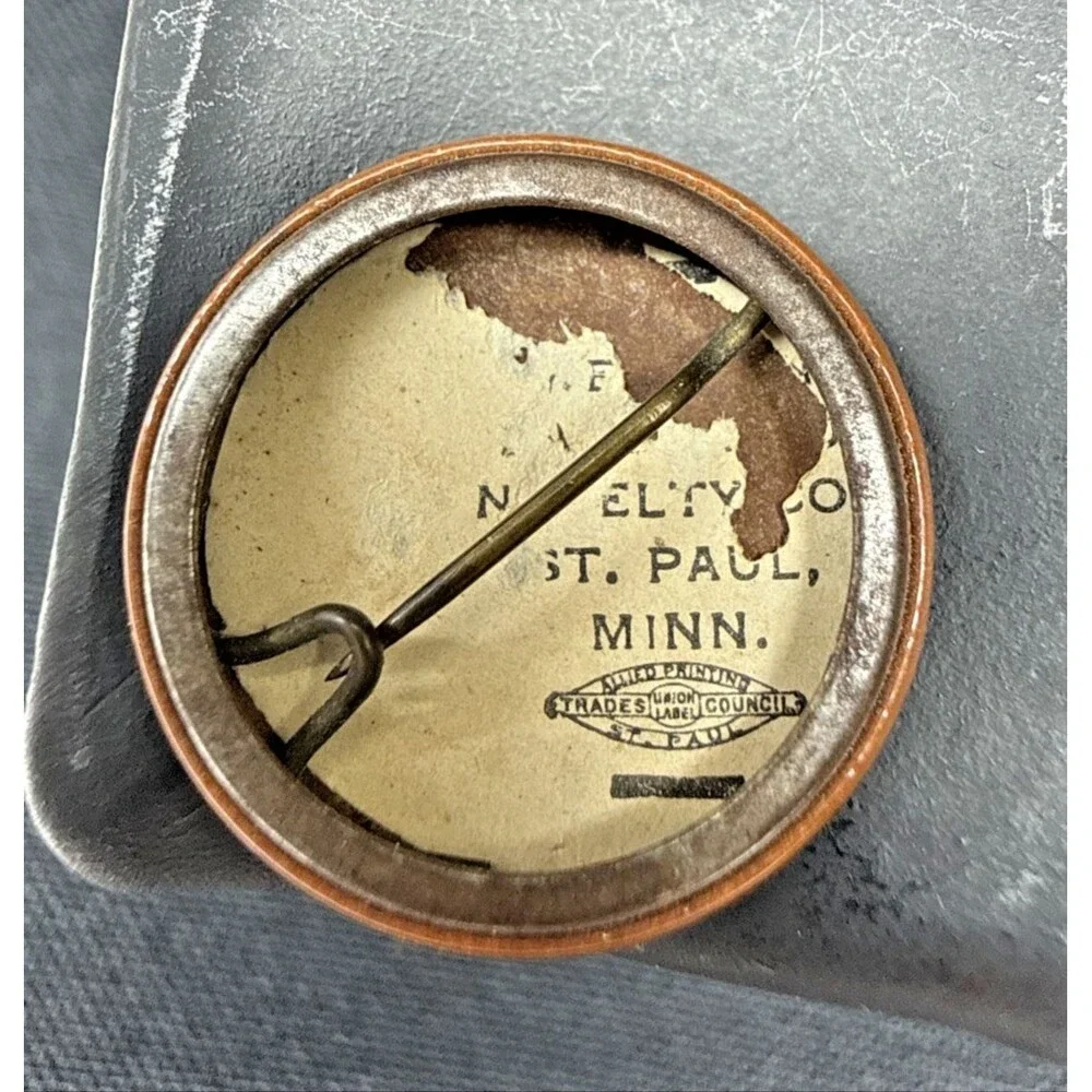 1951 American Federation of Grain Millers International Convention Pinback Butto